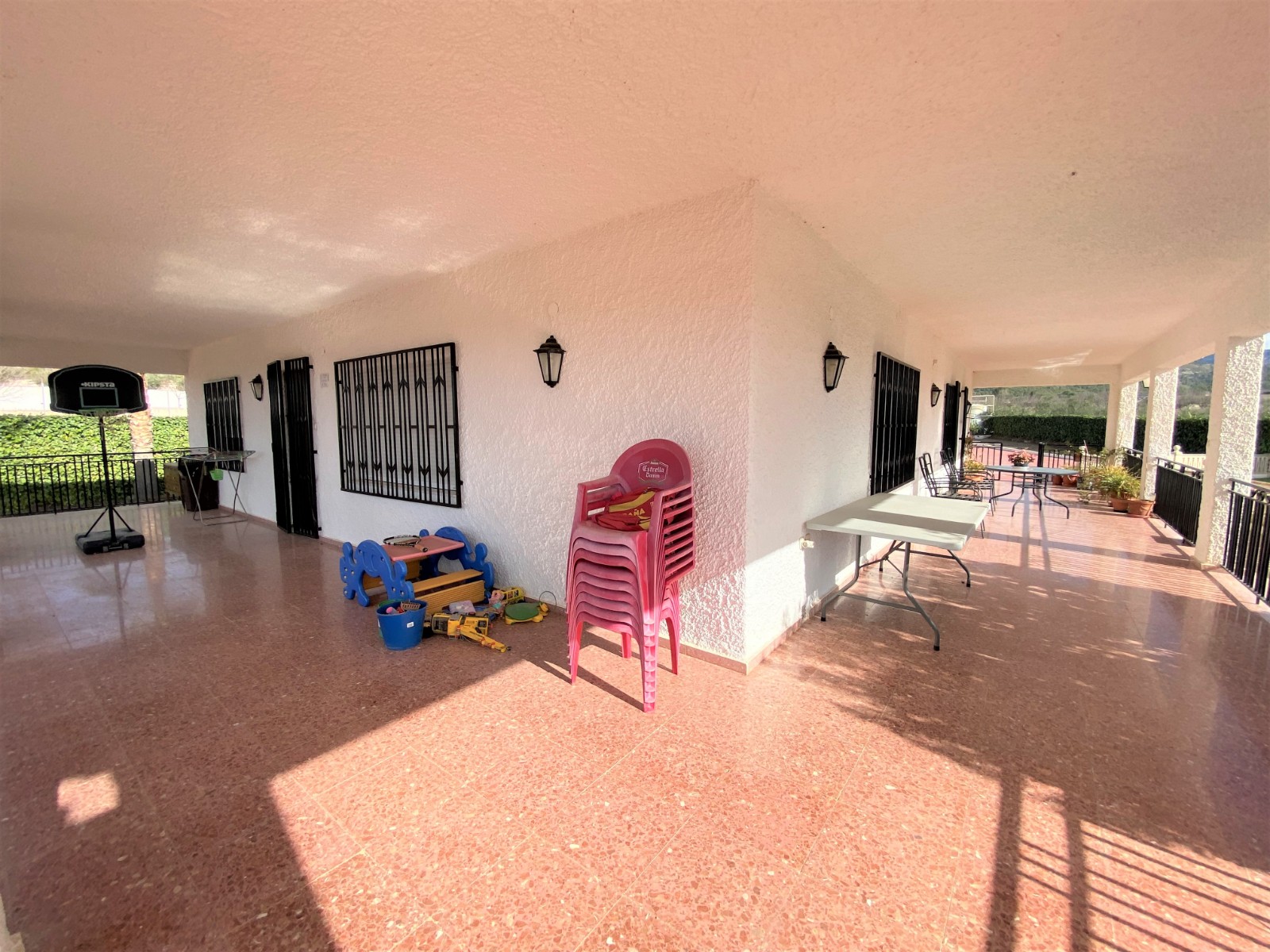 Country House in Sax (Ref: 18149)