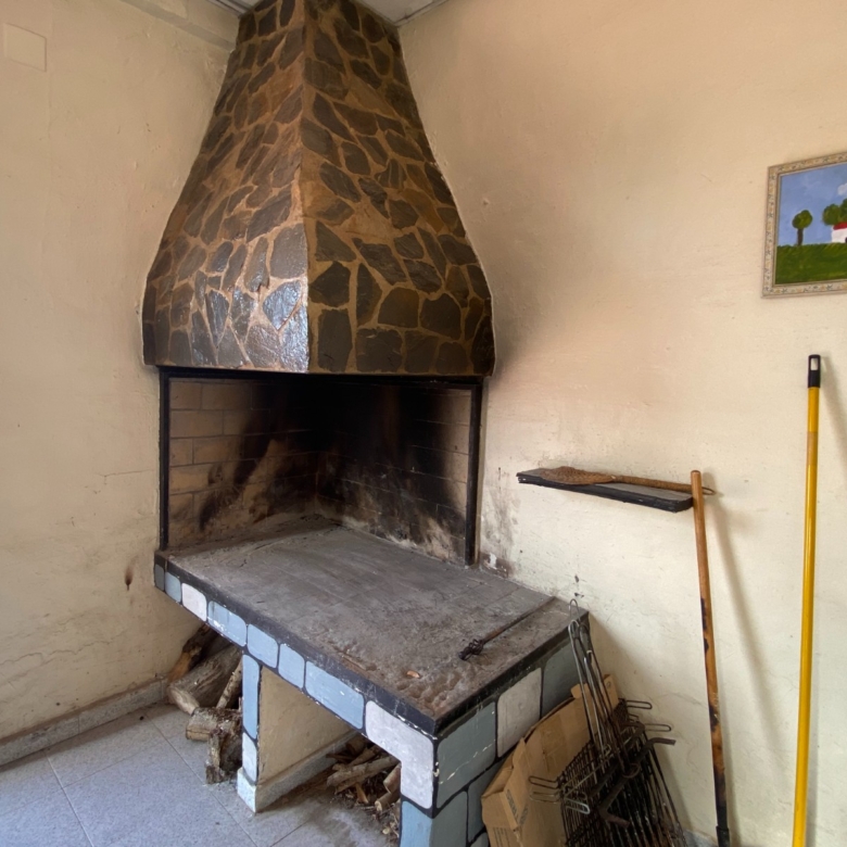 Country House in Sax (Ref: 18149)