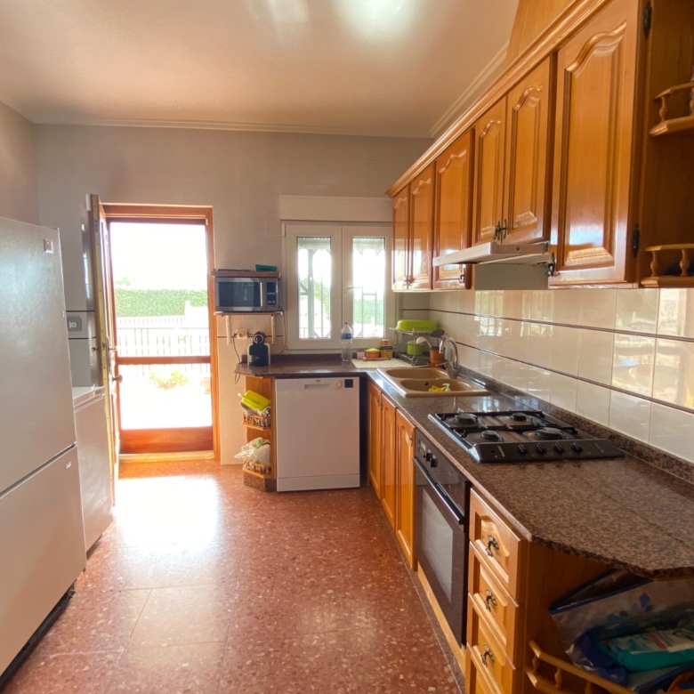 Country House in Sax (Ref: 18149)