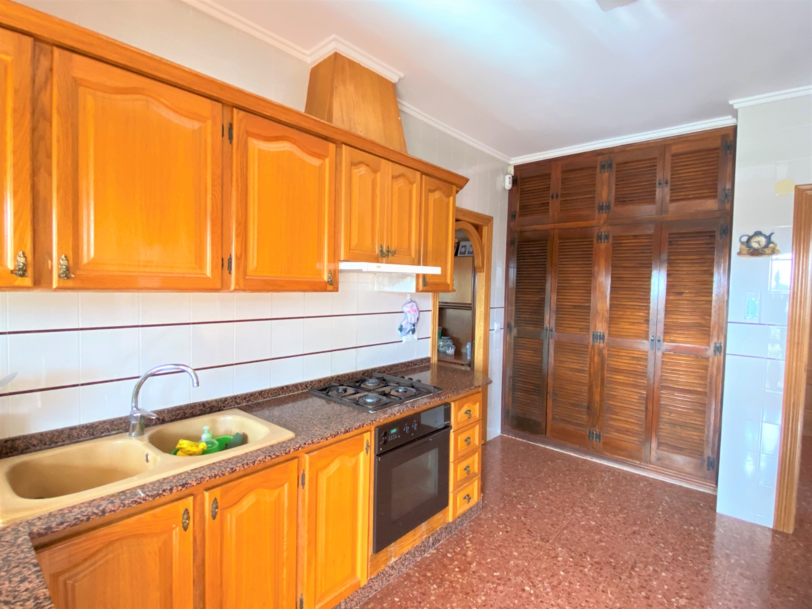 Country House in Sax (Ref: 18149)