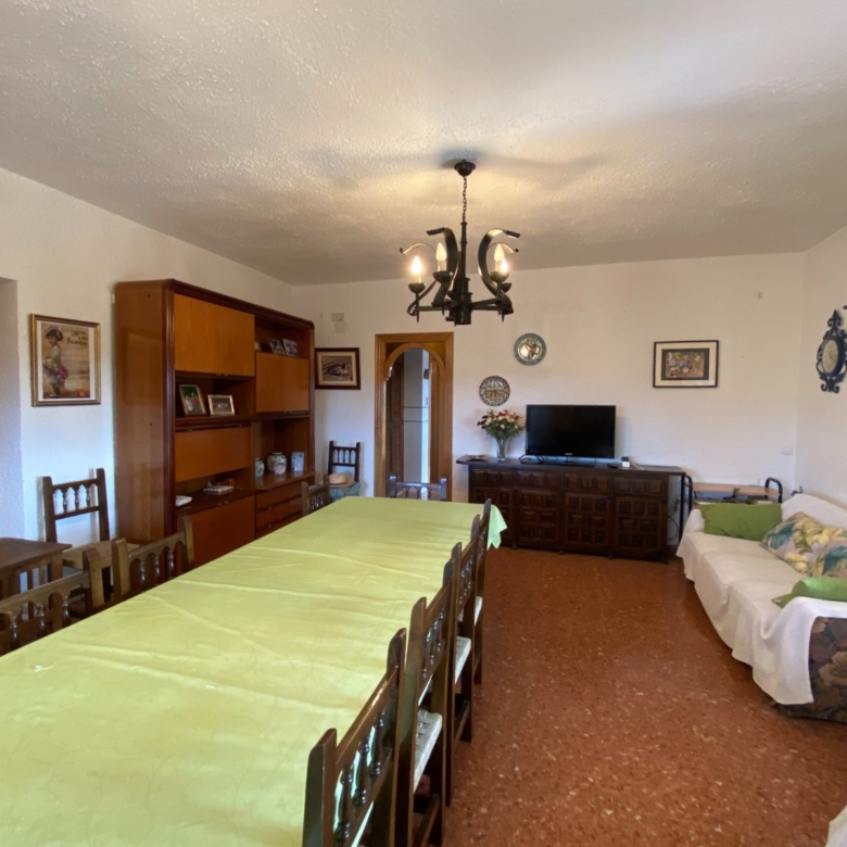 Country House in Sax (Ref: 18149)