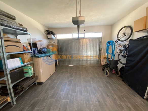 Townhouse in Salinas (Ref: 23091)