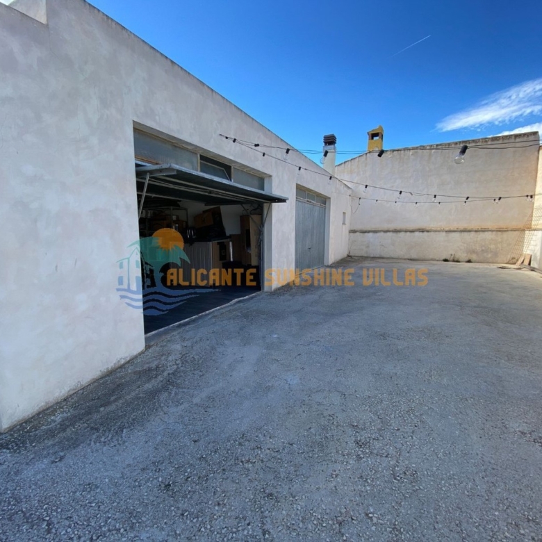 Townhouse in Salinas (Ref: 23091)