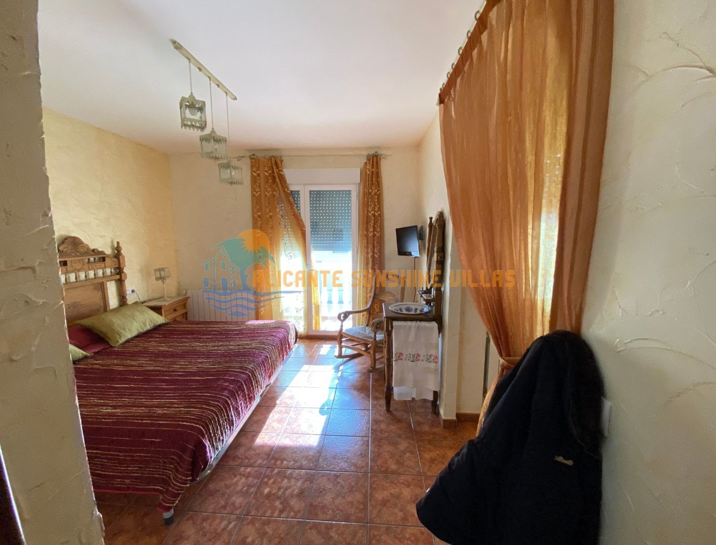 Townhouse in Salinas (Ref: 23091)