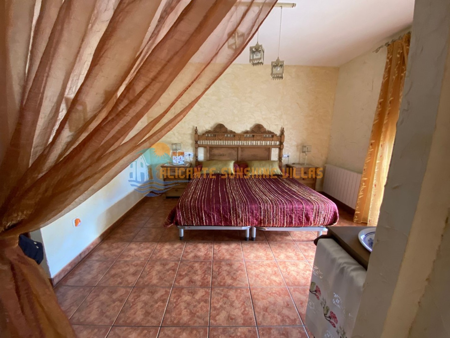 Townhouse in Salinas (Ref: 23091)