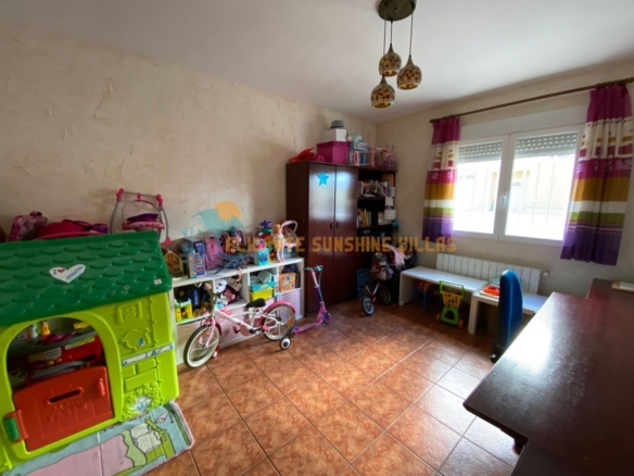 Townhouse in Salinas (Ref: 23091)