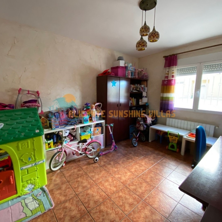 Townhouse in Salinas (Ref: 23091)