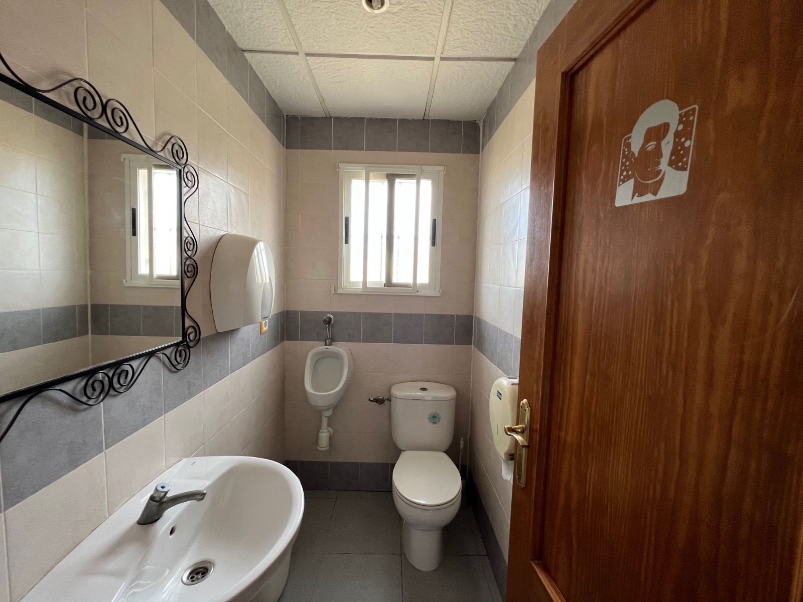 Commercial in Macisvenda (Ref: MC-EUG65)