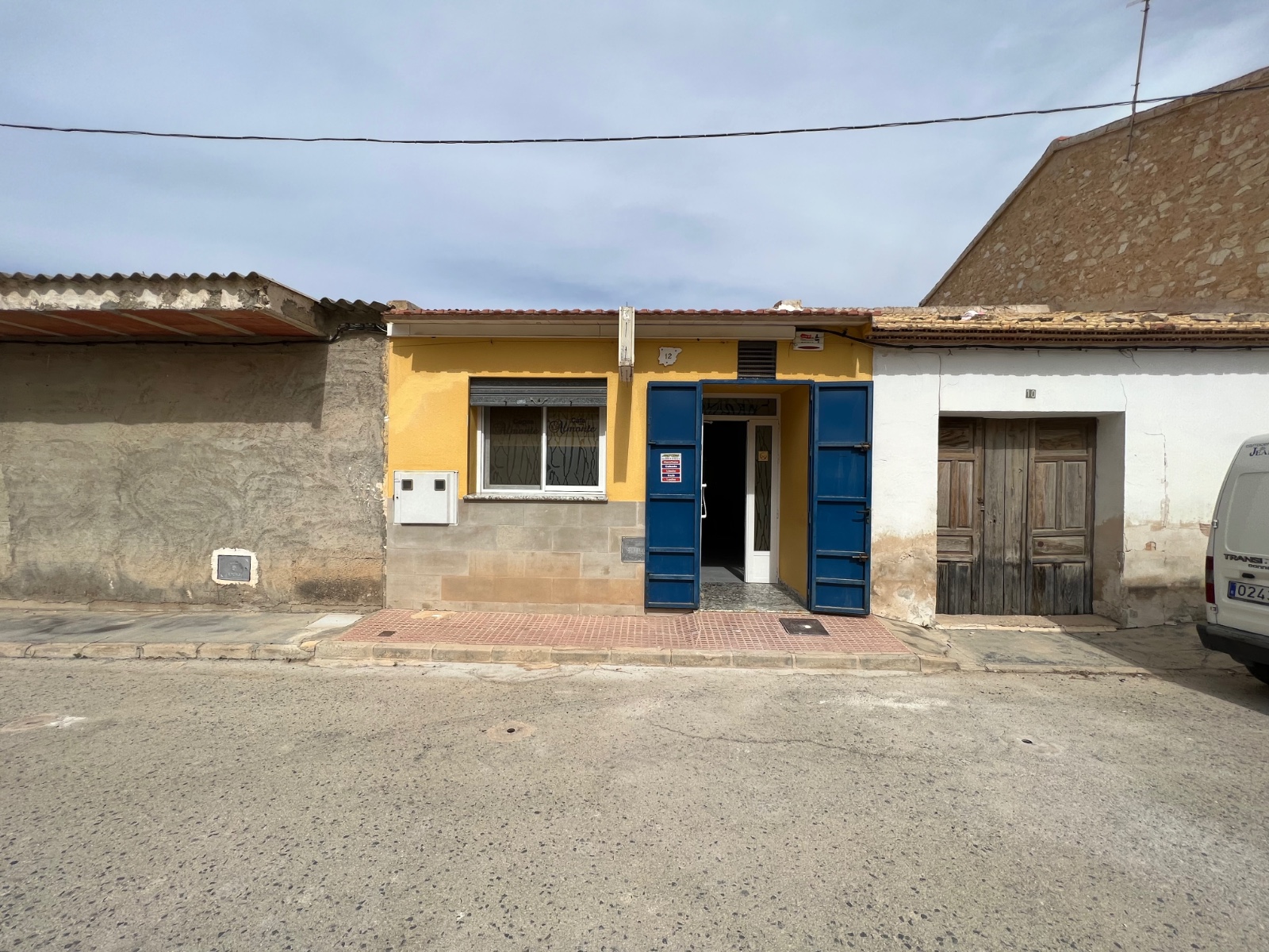 Commercial in Macisvenda (Ref: MC-EUG65)