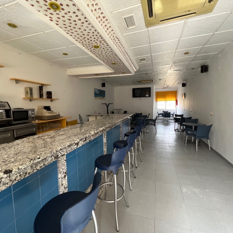 Commercial in Macisvenda (Ref: MC-EUG65)