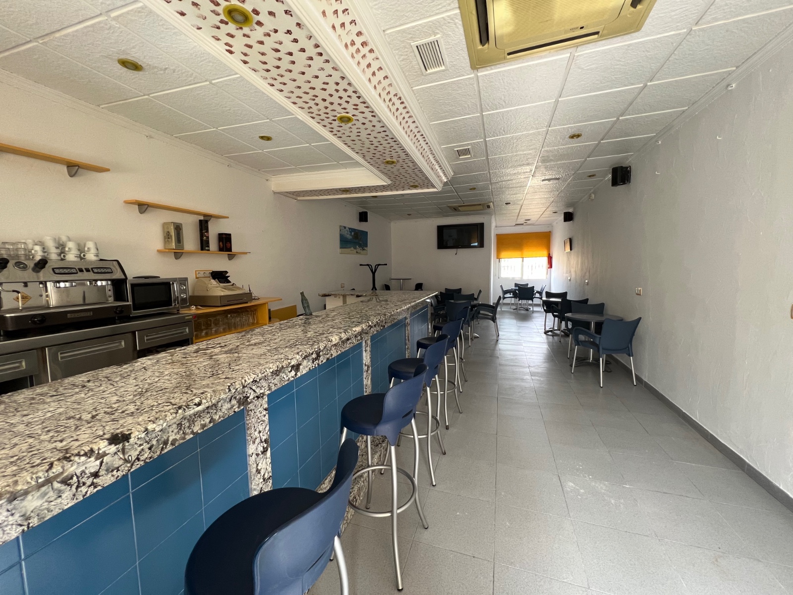 Commercial in Macisvenda (Ref: MC-EUG65)