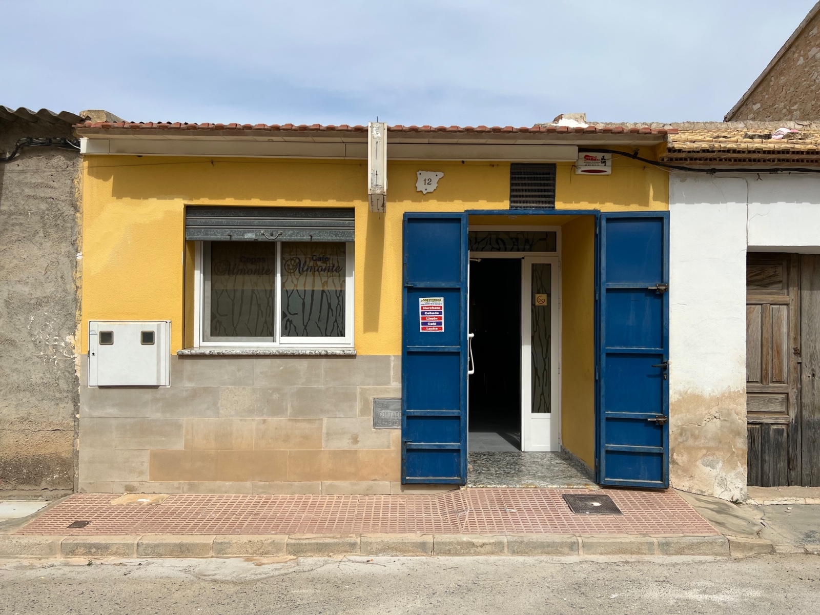 Commercial in Macisvenda (Ref: MC-EUG65)