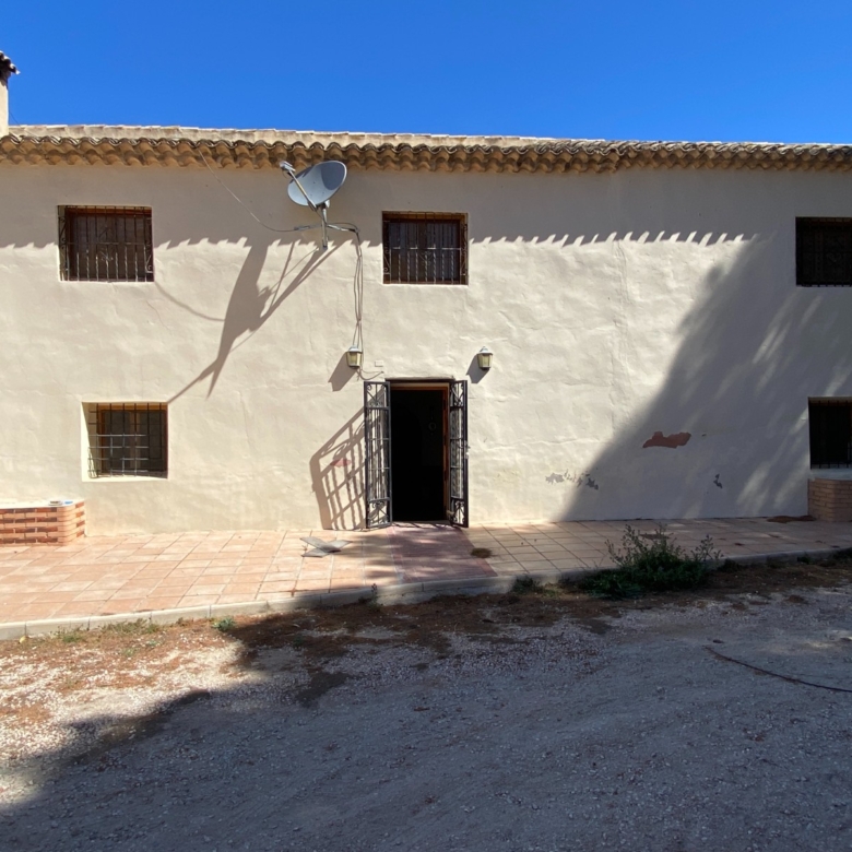Country House in Salinas (Ref: 18161)