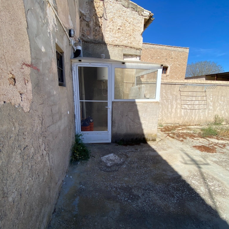 Country House in Salinas (Ref: 18161)