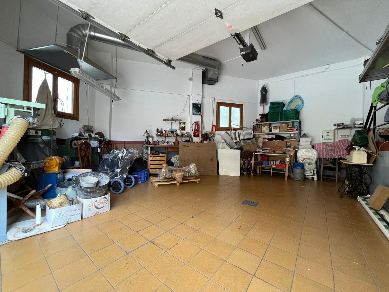 Townhouse in Sax (Ref: 23096)