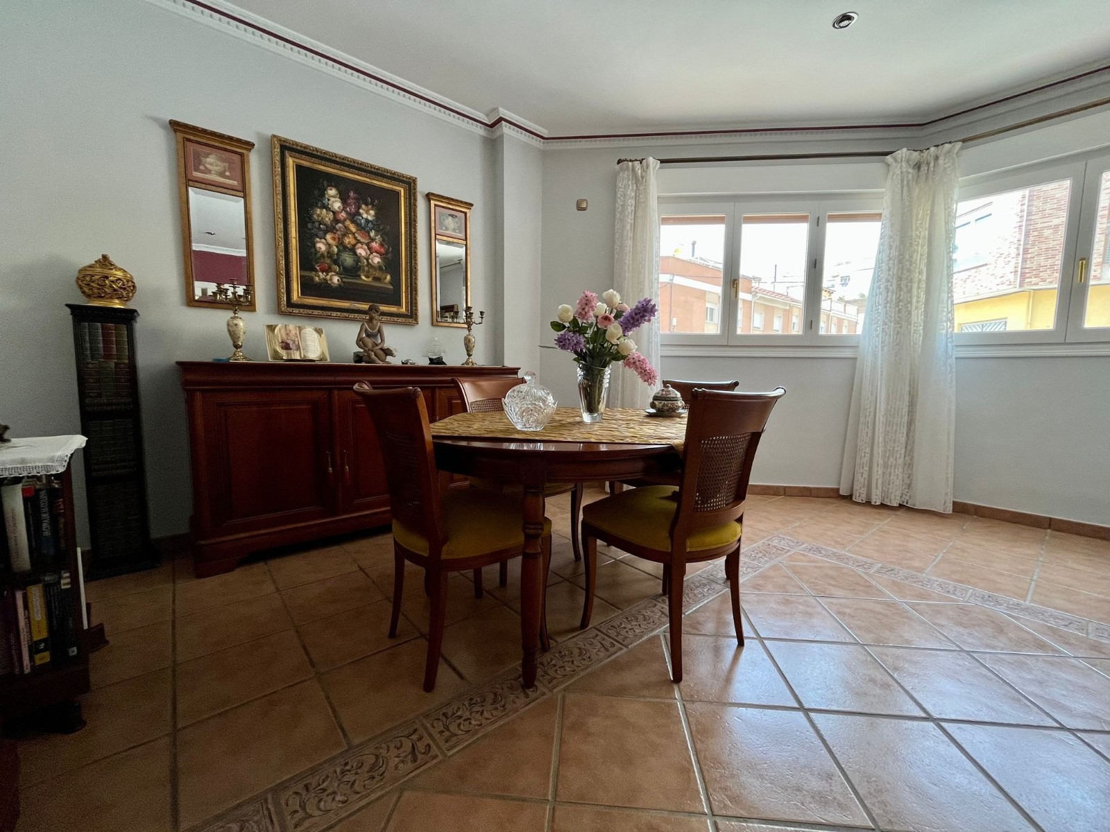 Townhouse in Sax (Ref: 23096)