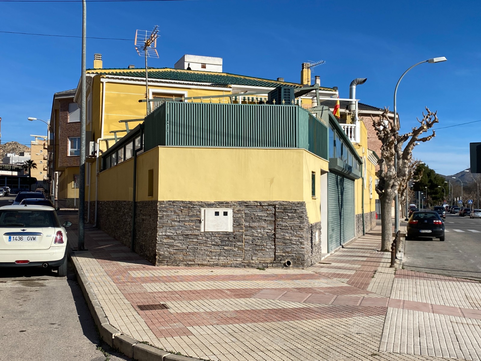 Townhouse in Sax (Ref: 23096)