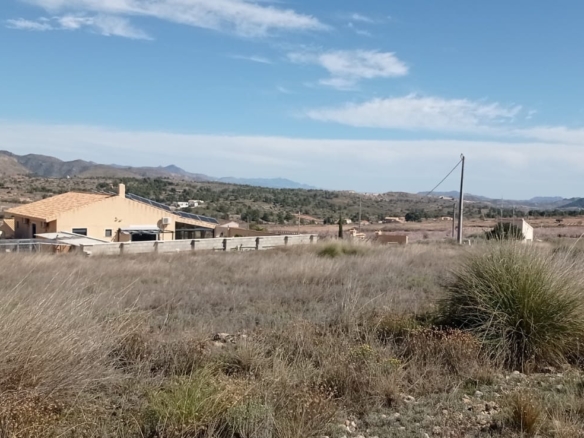 Plot in La Romana (Ref: ALG-PLC35)