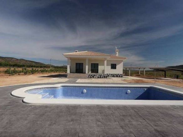 Villa in Pinoso (Ref: AM-PNLCY120)