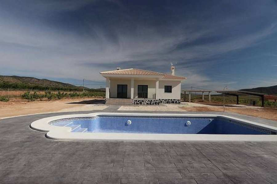 Villa in Pinoso (Ref: AM-PNLCY120)