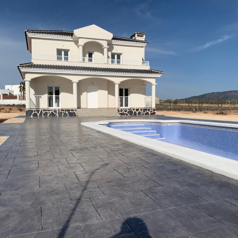 Villa in Pinoso (Ref: AM-PNLCY163)