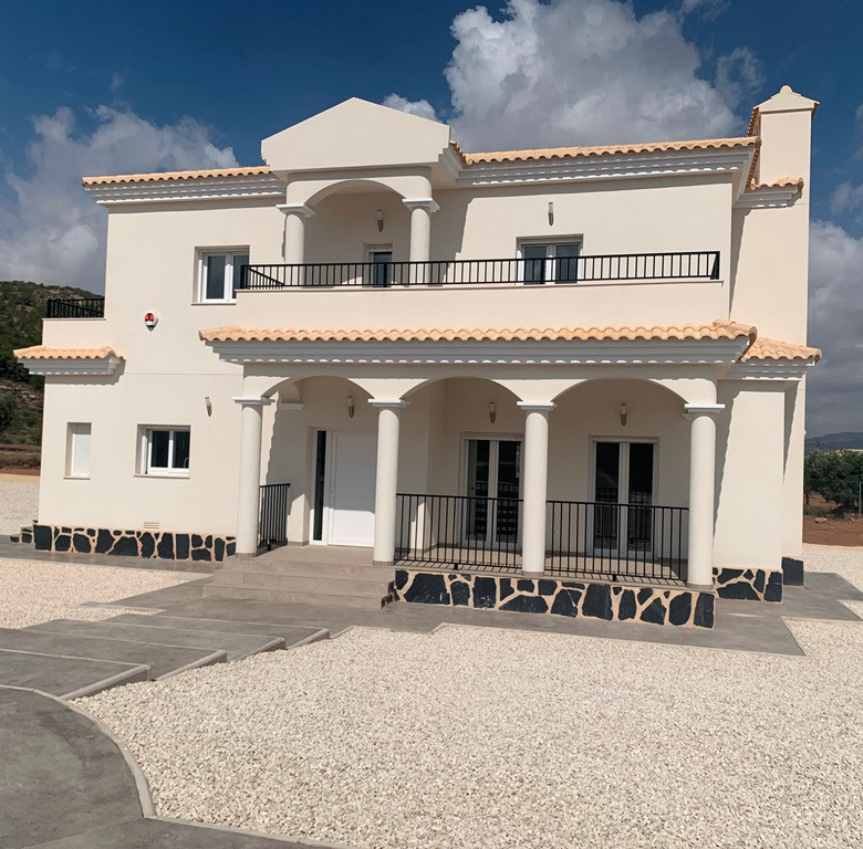 Villa in Pinoso (Ref: AM-PNLCY180)