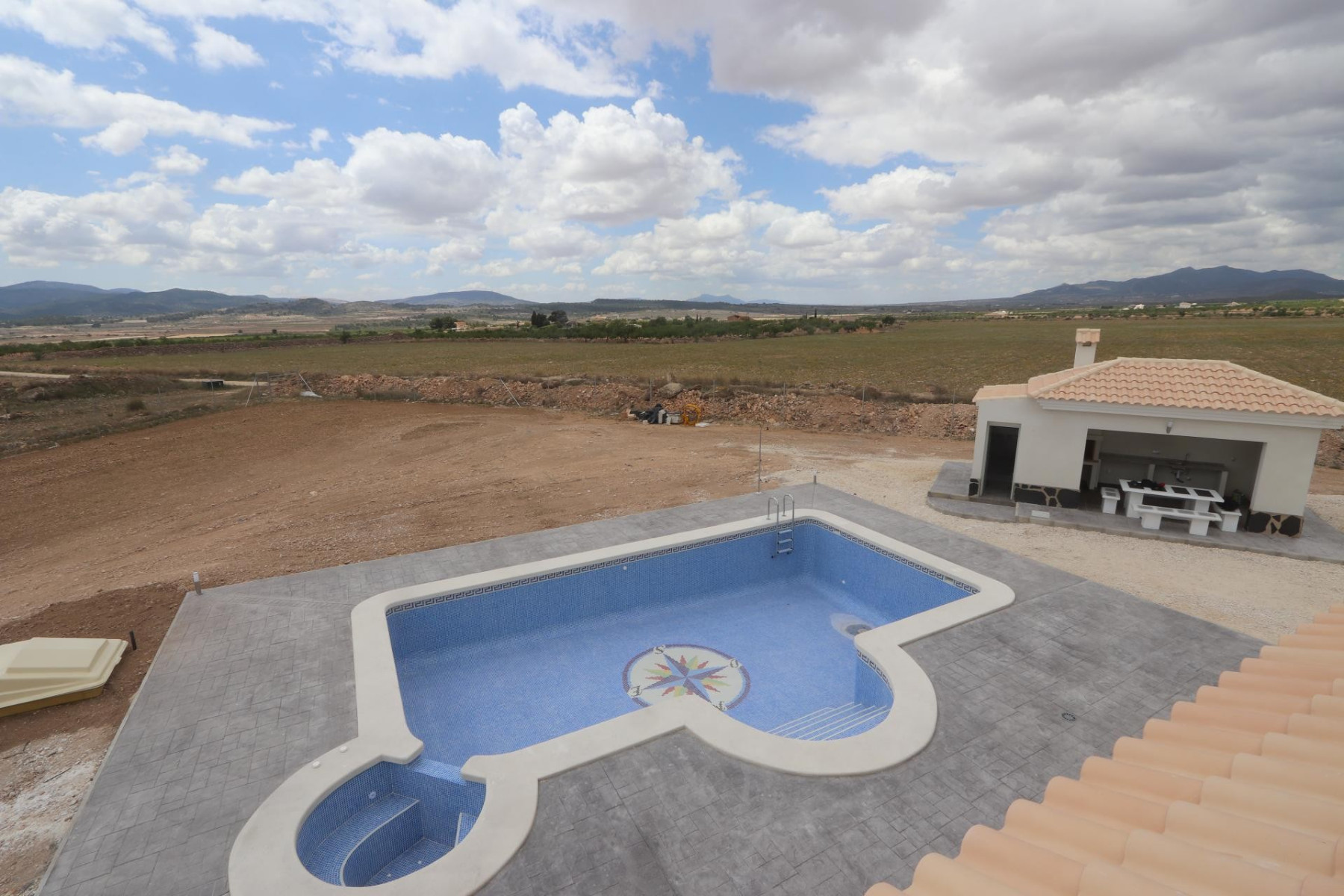 Villa in Pinoso (Ref: AM-PNLCY180)