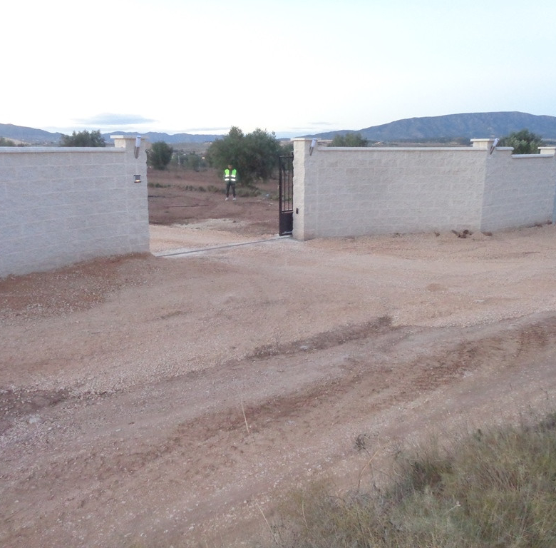 Villa in Pinoso (Ref: AM-PNLCY180)