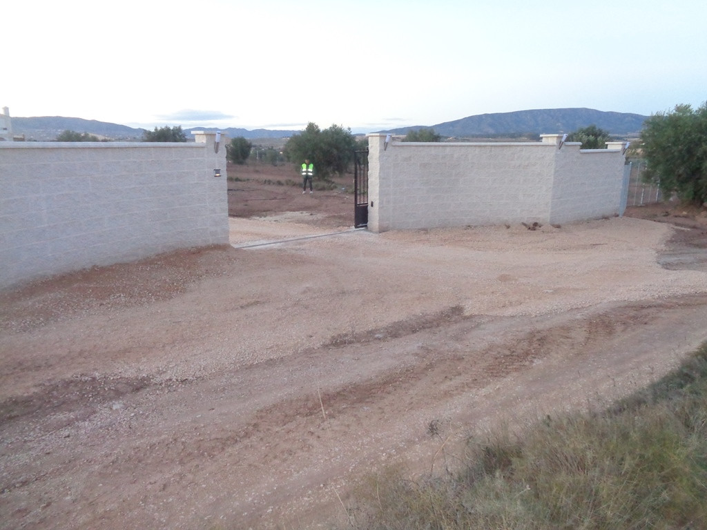 Villa in Pinoso (Ref: AM-PNLCY180)