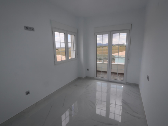 Villa in Pinoso (Ref: AM-PNLCY180)