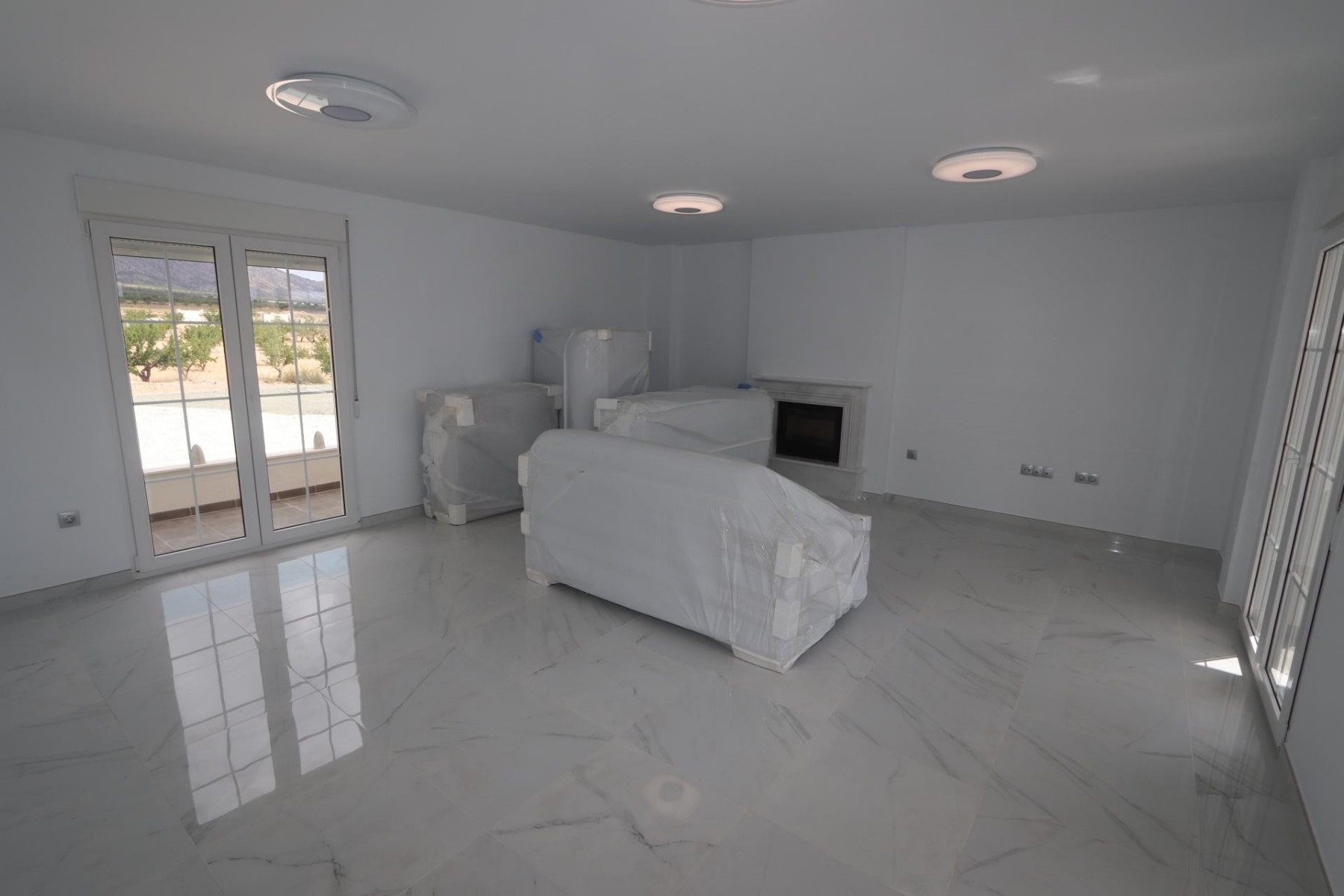 Villa in Pinoso (Ref: AM-PNLCY180)