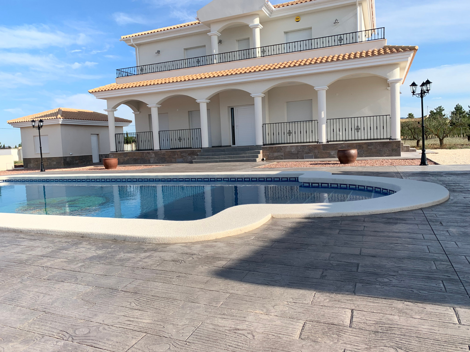 Villa in Pinoso (Ref: AM-PNLCY195)