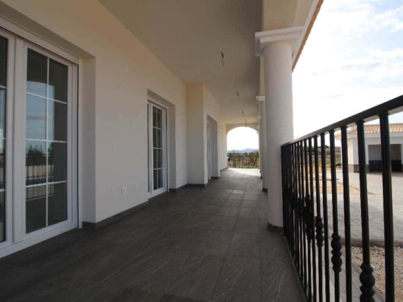 Villa in Pinoso (Ref: AM-PNLCY195)