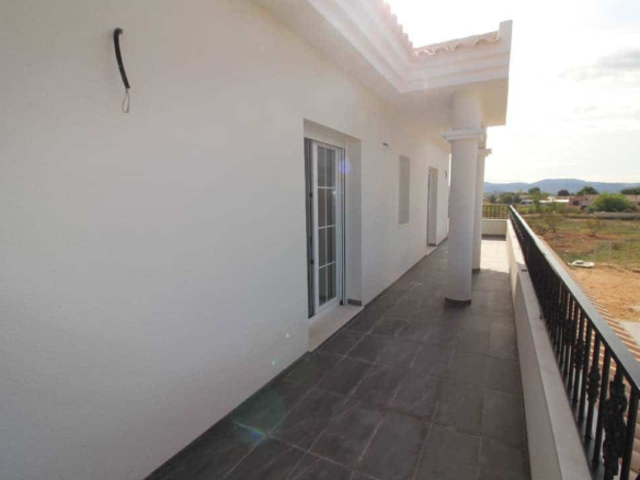 Villa in Pinoso (Ref: AM-PNLCY195)