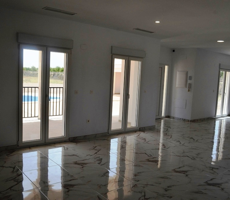 Villa in Pinoso (Ref: AM-PNLCY225)