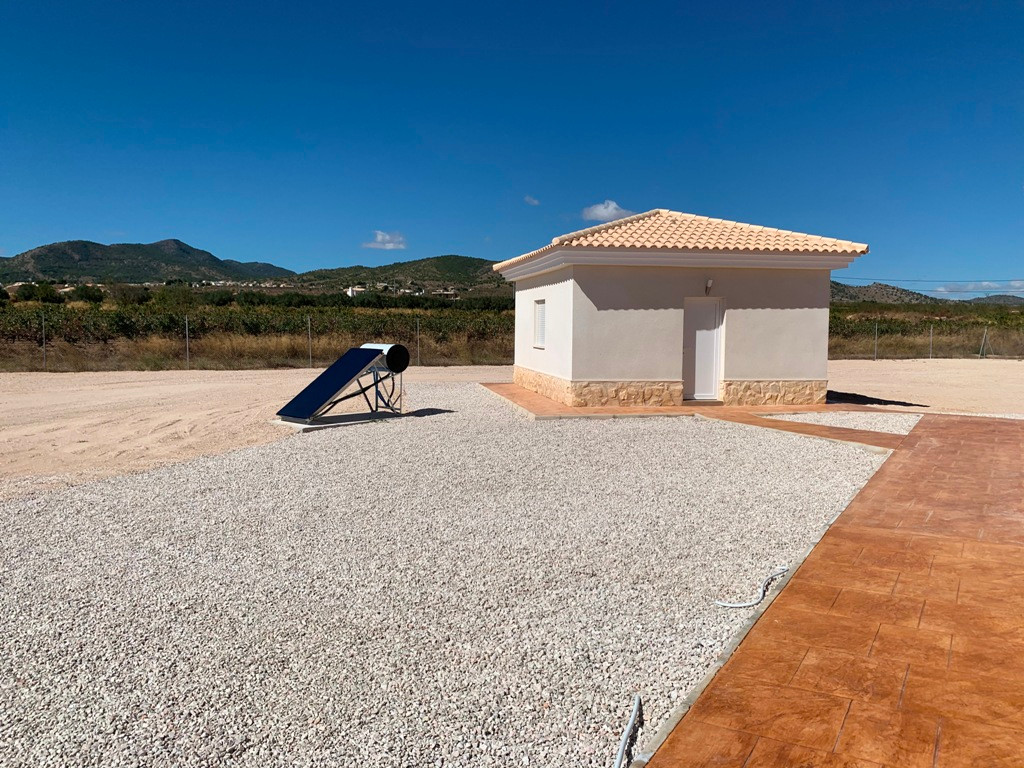 Villa in Pinoso (Ref: AM-PNLCY225)