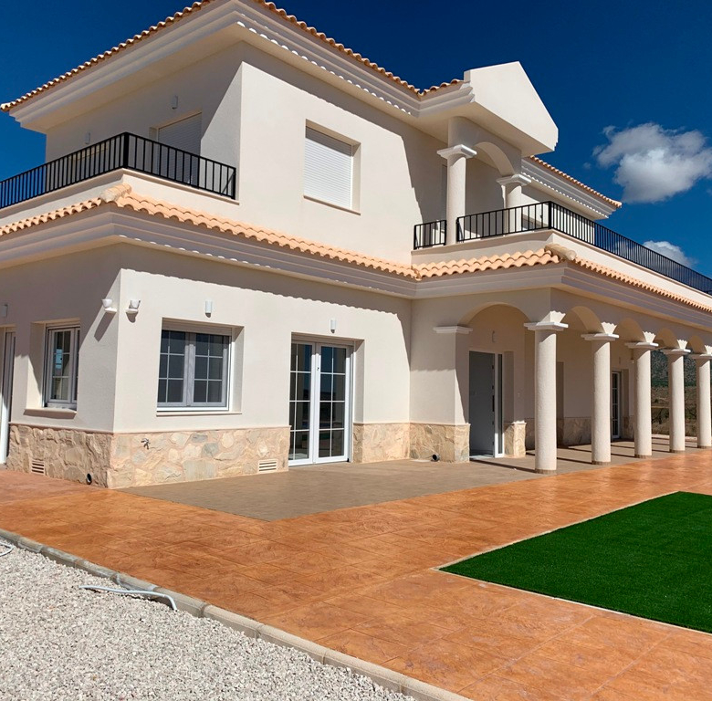 Villa in Pinoso (Ref: AM-PNLCY225)