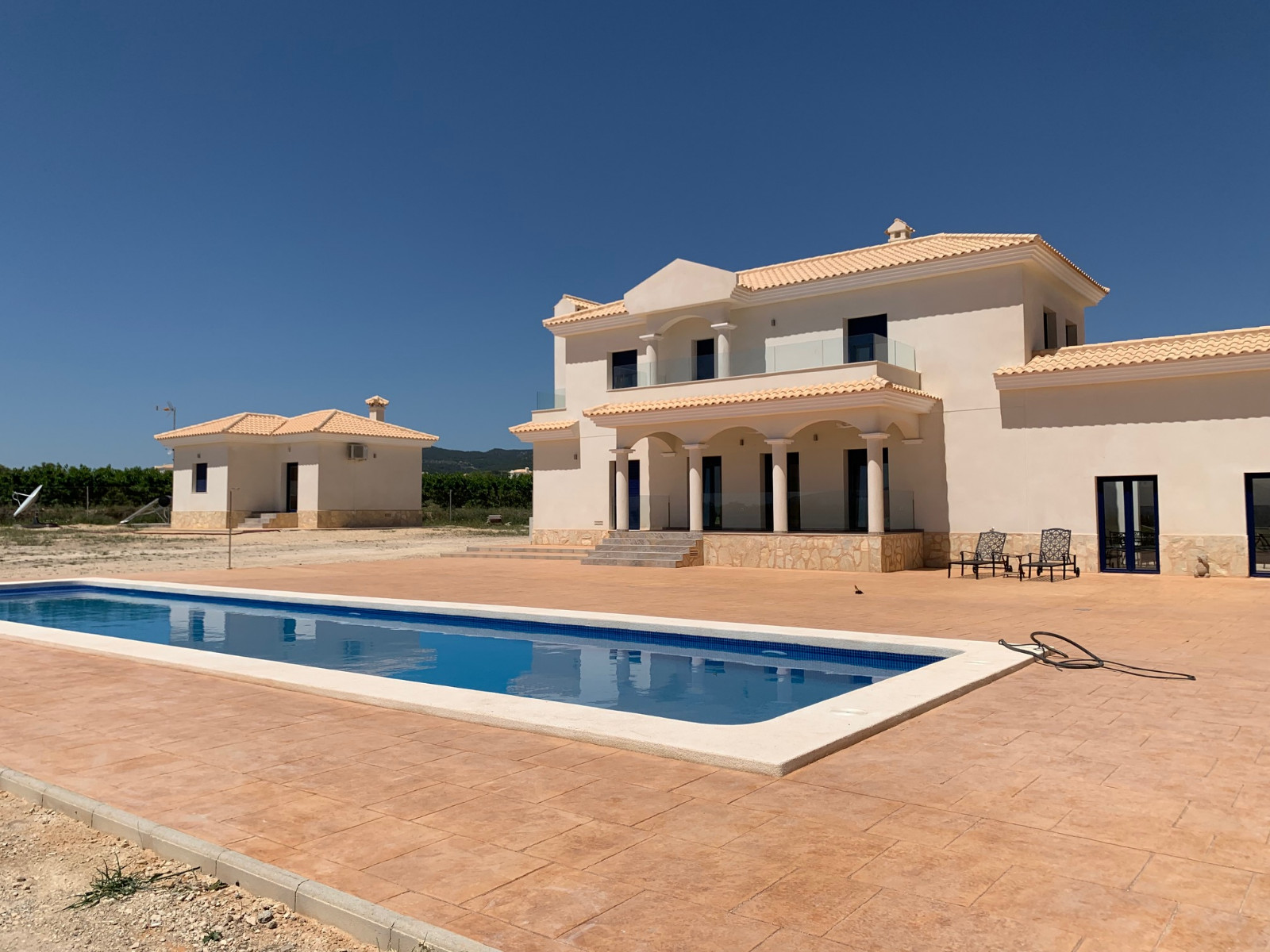 Villa in Pinoso (Ref: AM-PNLCY245)