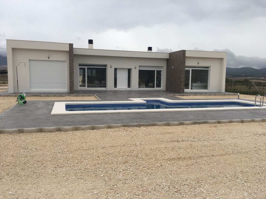 Villa in Pinoso (Ref: AM-PNLCYM150)