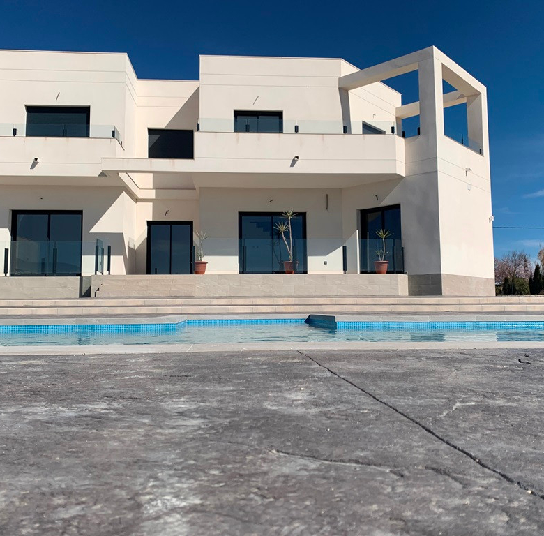 Villa in Pinoso (Ref: AM-PNLCYM180)