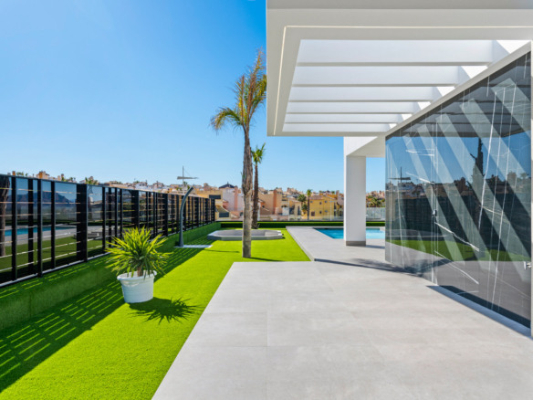 Villa in La Finca Golf (Ref: FINCAGOLF-SUN)