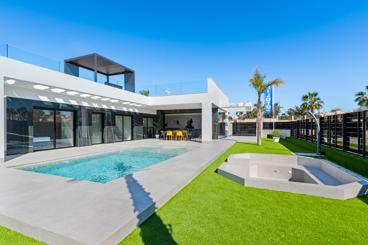 Villa in La Finca Golf (Ref: FINCAGOLF-SUN)