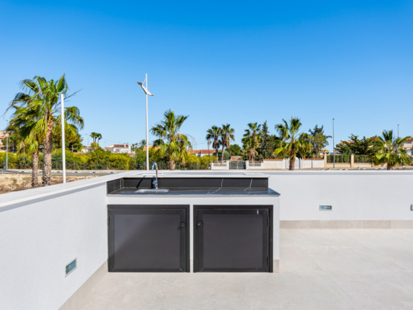 Villa in La Finca Golf (Ref: FINCAGOLF-SUN)