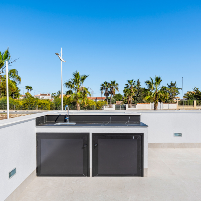 Villa in La Finca Golf (Ref: FINCAGOLF-SUN)