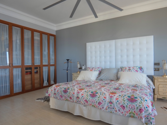 Apartment in Benidorm (Ref: DLF072)