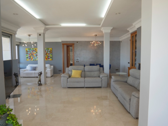 Apartment in Benidorm (Ref: DLF072)