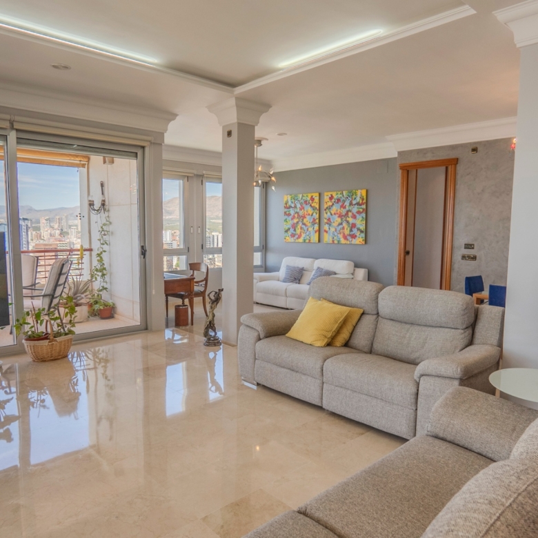 Apartment in Benidorm (Ref: DLF072)
