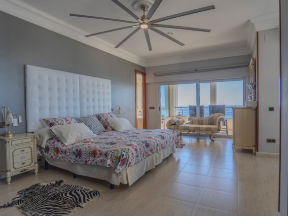 Apartment in Benidorm (Ref: DLF072)