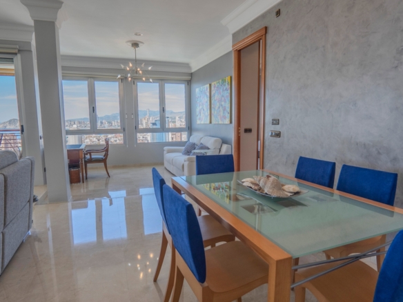 Apartment in Benidorm (Ref: DLF072)
