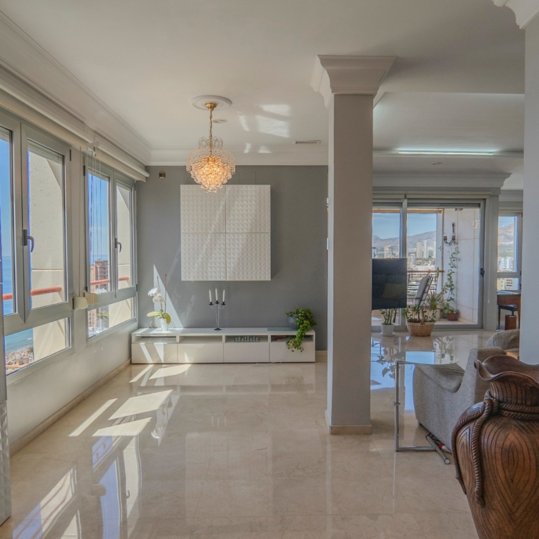 Apartment in Benidorm (Ref: DLF072)